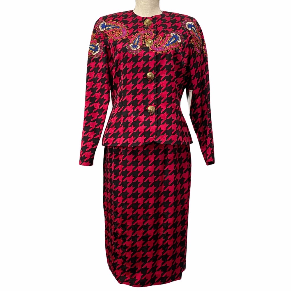 Anne Crimmons for UMI embroidered silk suit